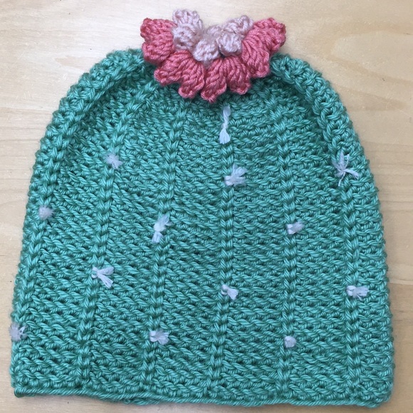 Child’s cactus beanie - Picture 2 of 2